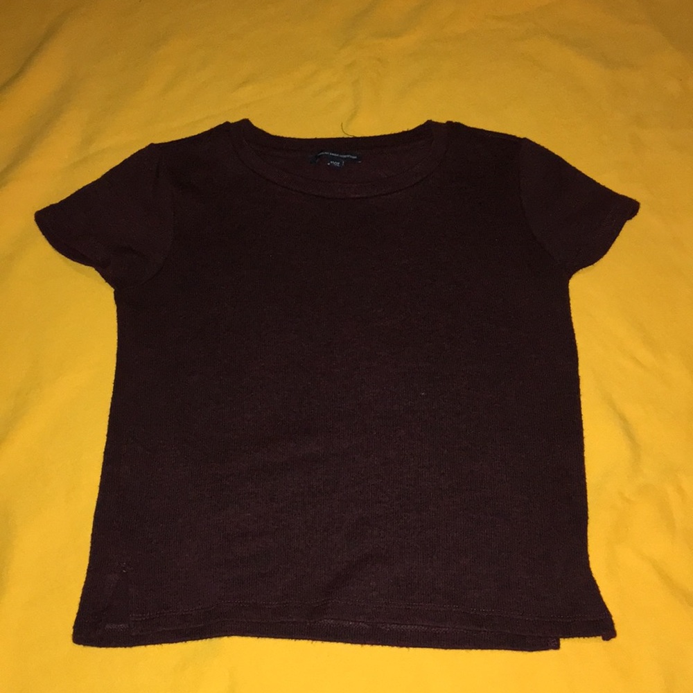 5️⃣ Dollar Sale 🔥Dark Red American Eagle Top